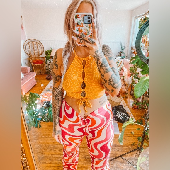 Zara groovy printed trousers 💗🧡 - Picture 6 of 8